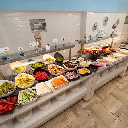 Mpm Orel מלון סאני ביץ'