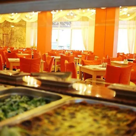 Mpm Orel 3* סאני ביץ'