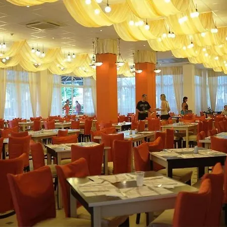 מלון Mpm Orel 3*